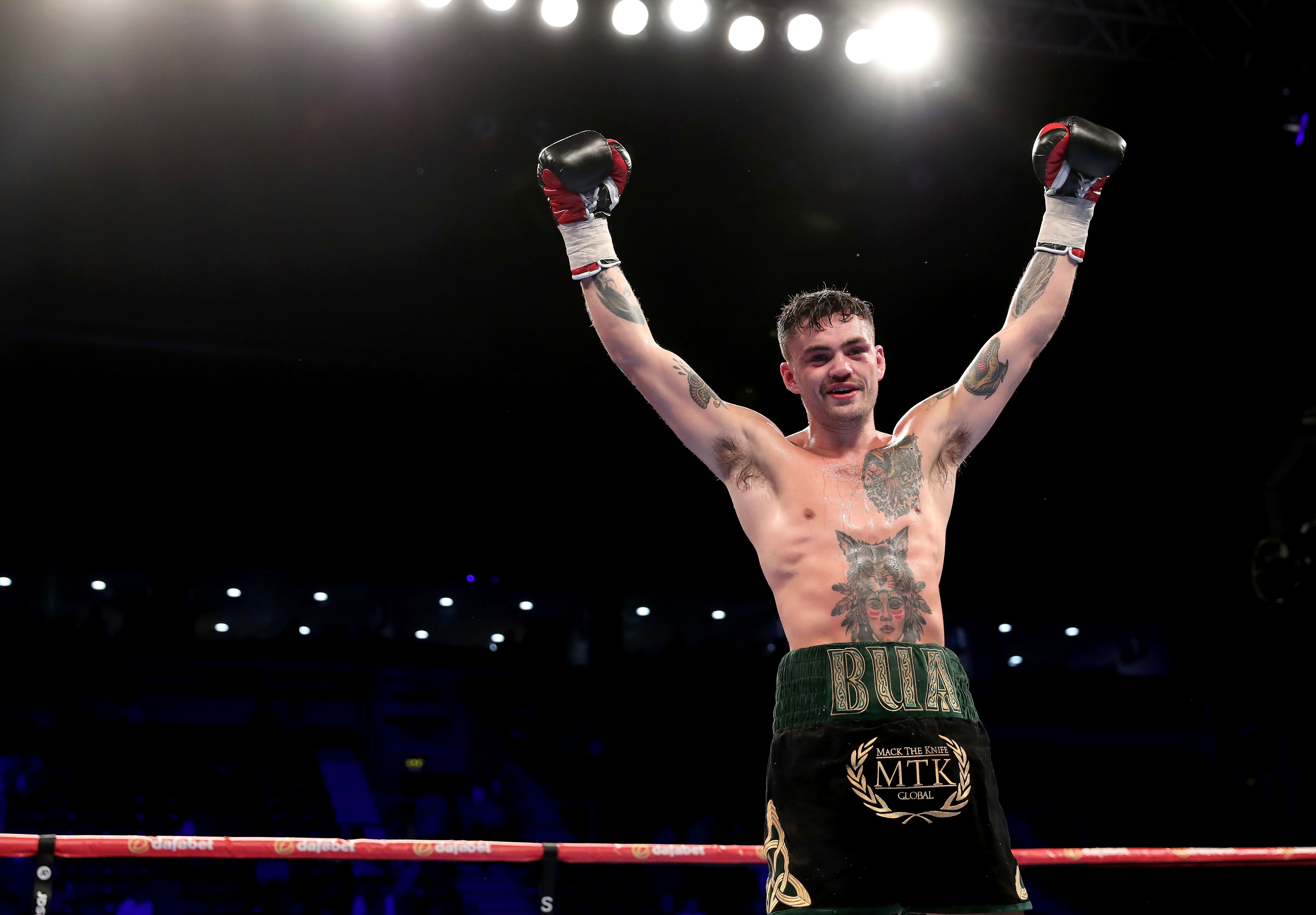 Tyrone McKenna believes he has the tools to settle the grudge against Ohara Davies on Wednesday night and claim the \'Golden Contract\' light-welterweight title