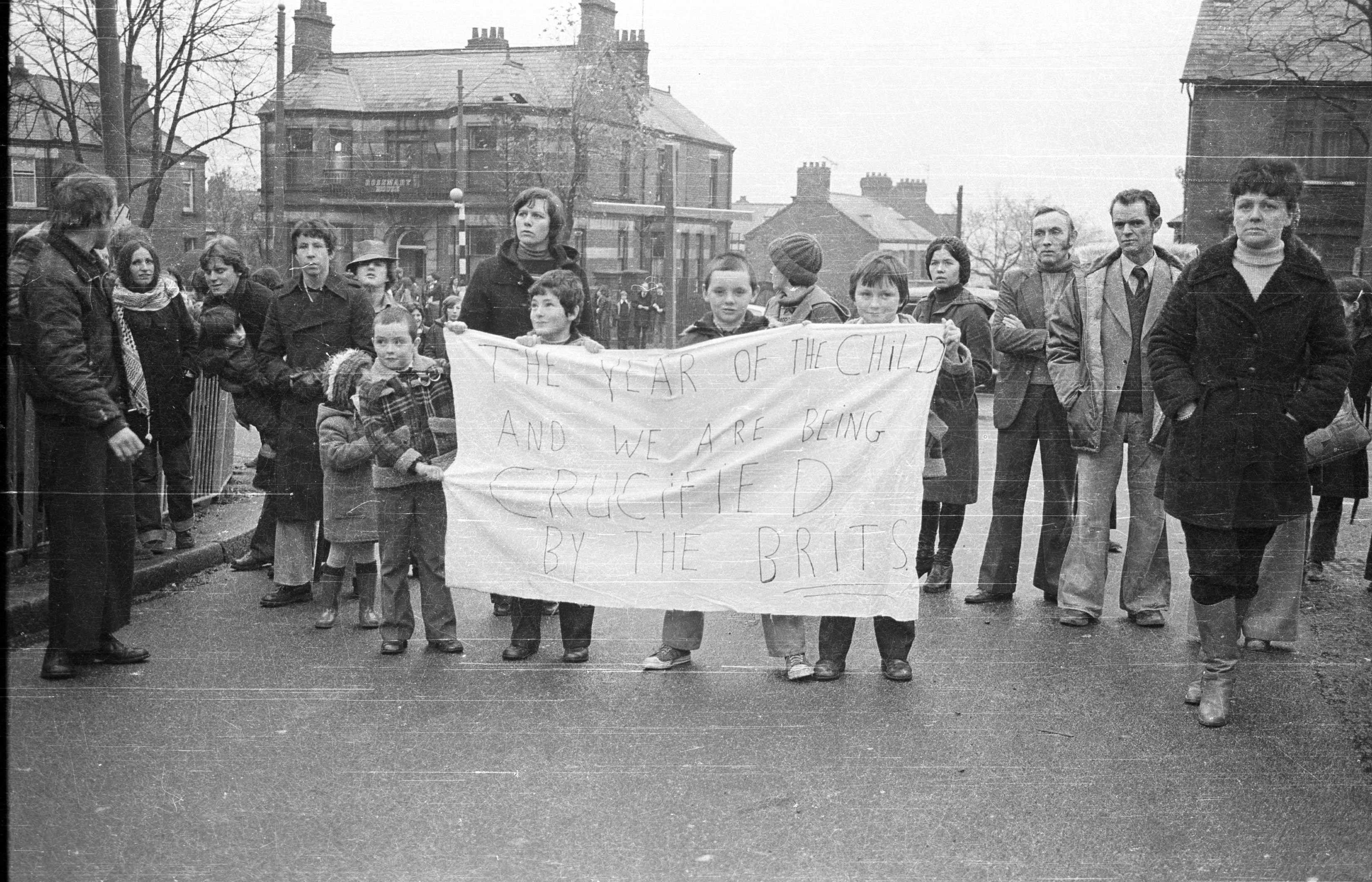 Bottom of Whiterock Road saw opposition to construction of an army fort in Turf Lodge. Picket organised by Sinn Féin, Republican Clubs, Irish Republican Socialist Party, Turf Lodge Flats Demolition Committee and Women Against Imperialism