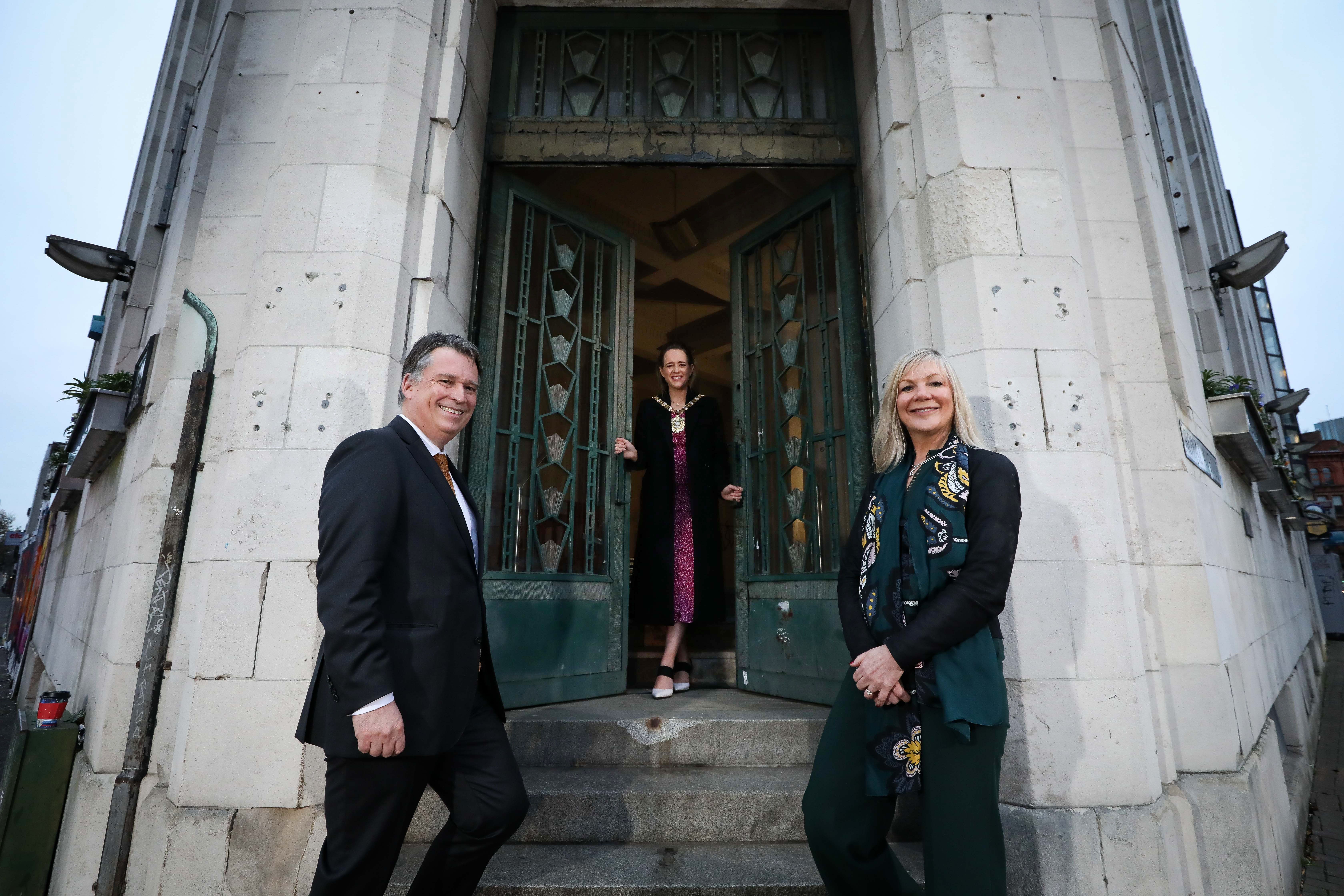 BELFAST STORIES: Lord Mayor Kate Nicholl, Suzanne Wylie (Chief Executive of Belfast City Council) and Richard Williams (Chief Executive of NI Screen), at the Bank of Ireland building in Royal Avenue