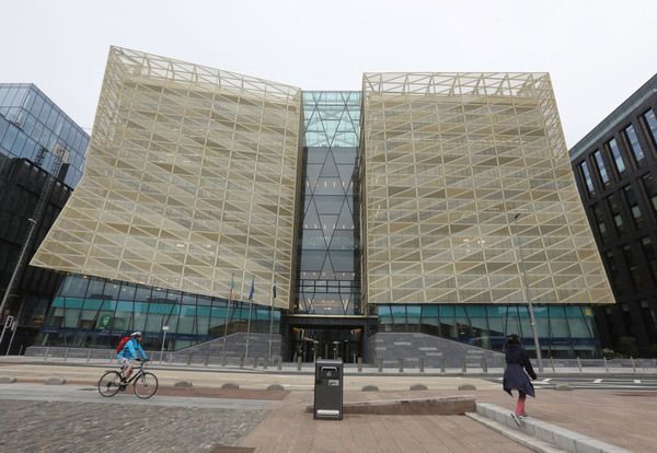 IRELAND\'S CENTRAL BANK BUILDING IN DUBLIN: Could the North be a benefit rather than a burden?