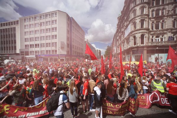 GRÁINNE NÍ GHILÍN: Trí shleá i gcur chun cinn na Gaeilge