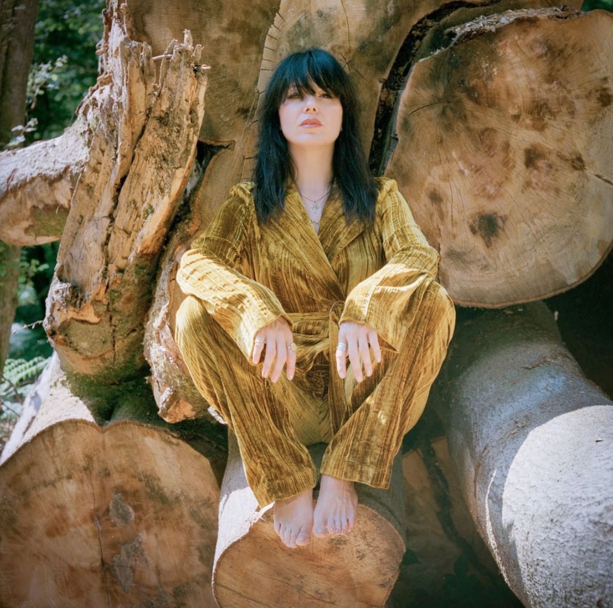 SUCCESS: The one and only Miss Imelda May has to be congratulated on a fabulous new album ‘11 Past The Hour’ which debuted at peak position in the Irish chart – the first time this has been achieved by an Irish woman since Lisa Hannigan’s 2016’s ‘Swim’. (