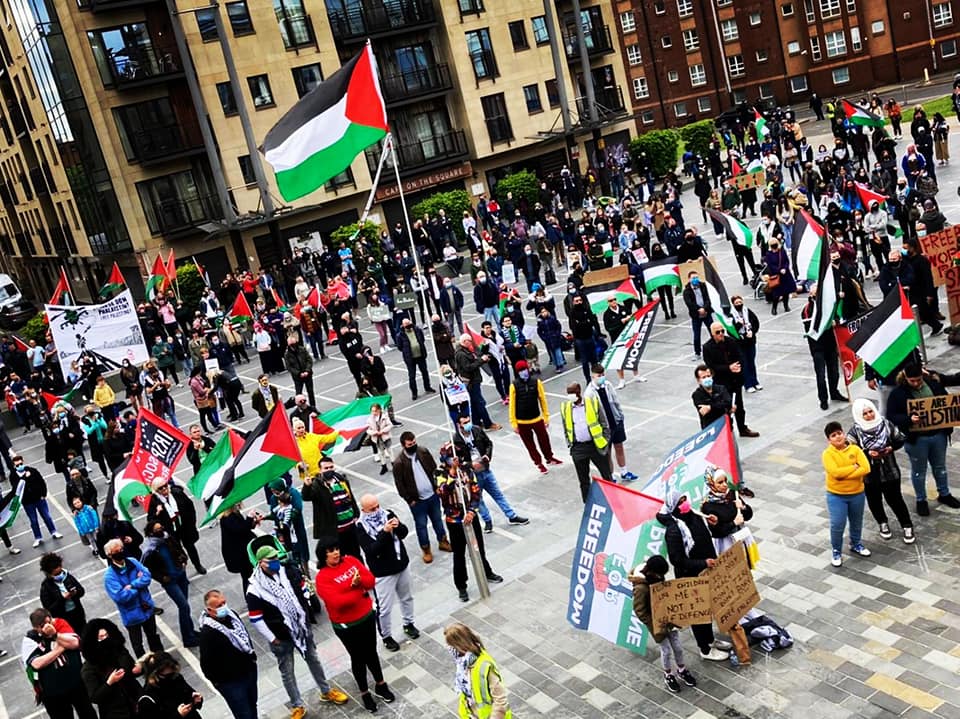 SOLIDARITY Hundreds gather in support of Palestine at Belfast\'s Custom House Square