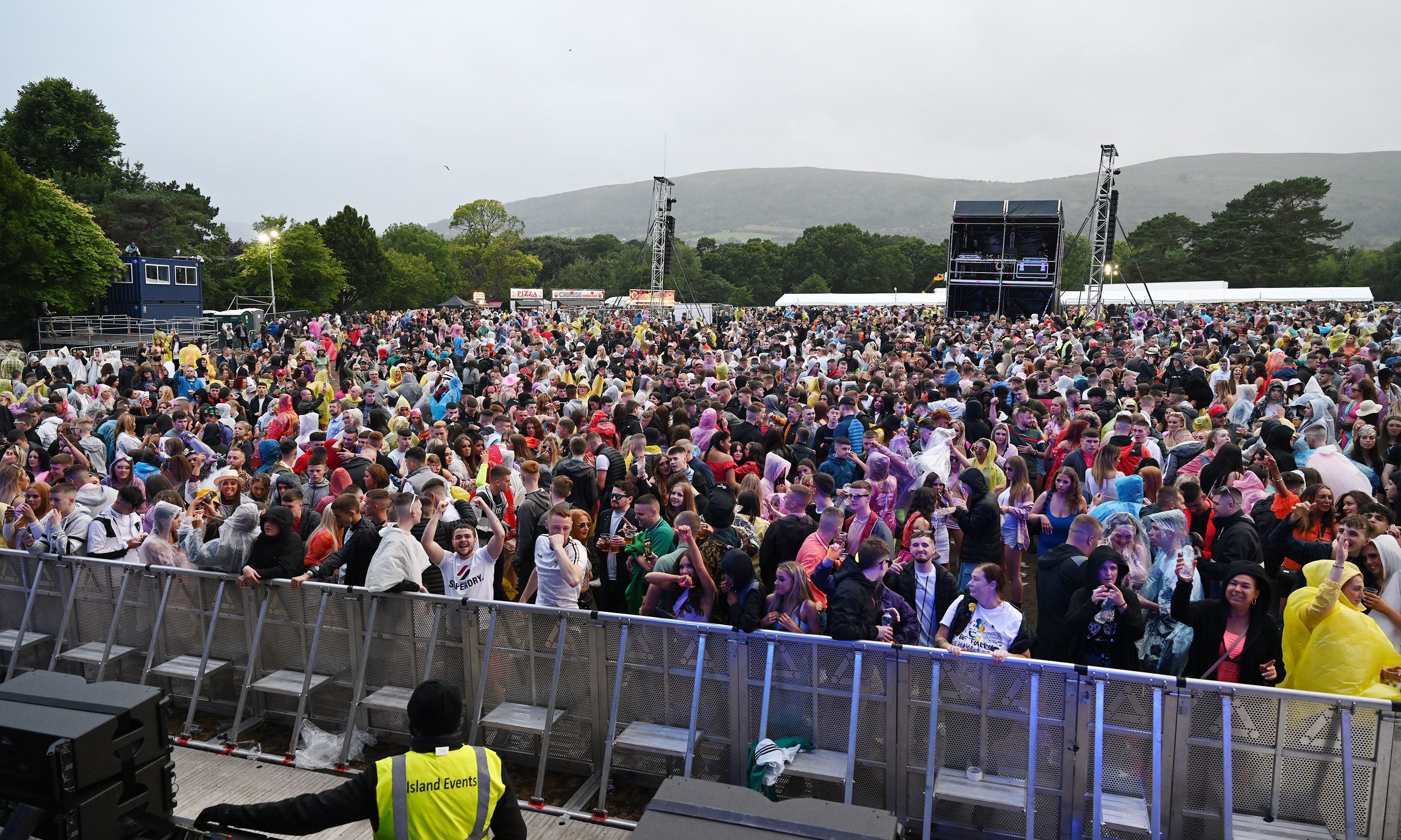 SUCCESS: Thousands attending last night\'s dance night in Falls Park