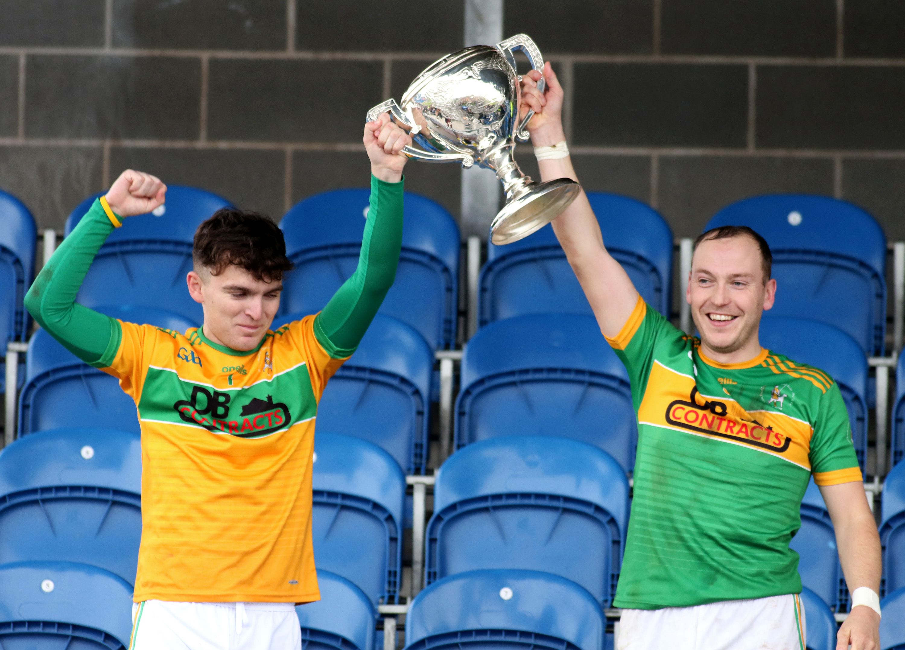 Ryan Elliott and Paul Shiels lift the Volunteer Cup