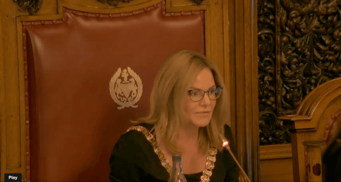 COUNCIL MEETING: Lord Mayor Councillor Christina Black