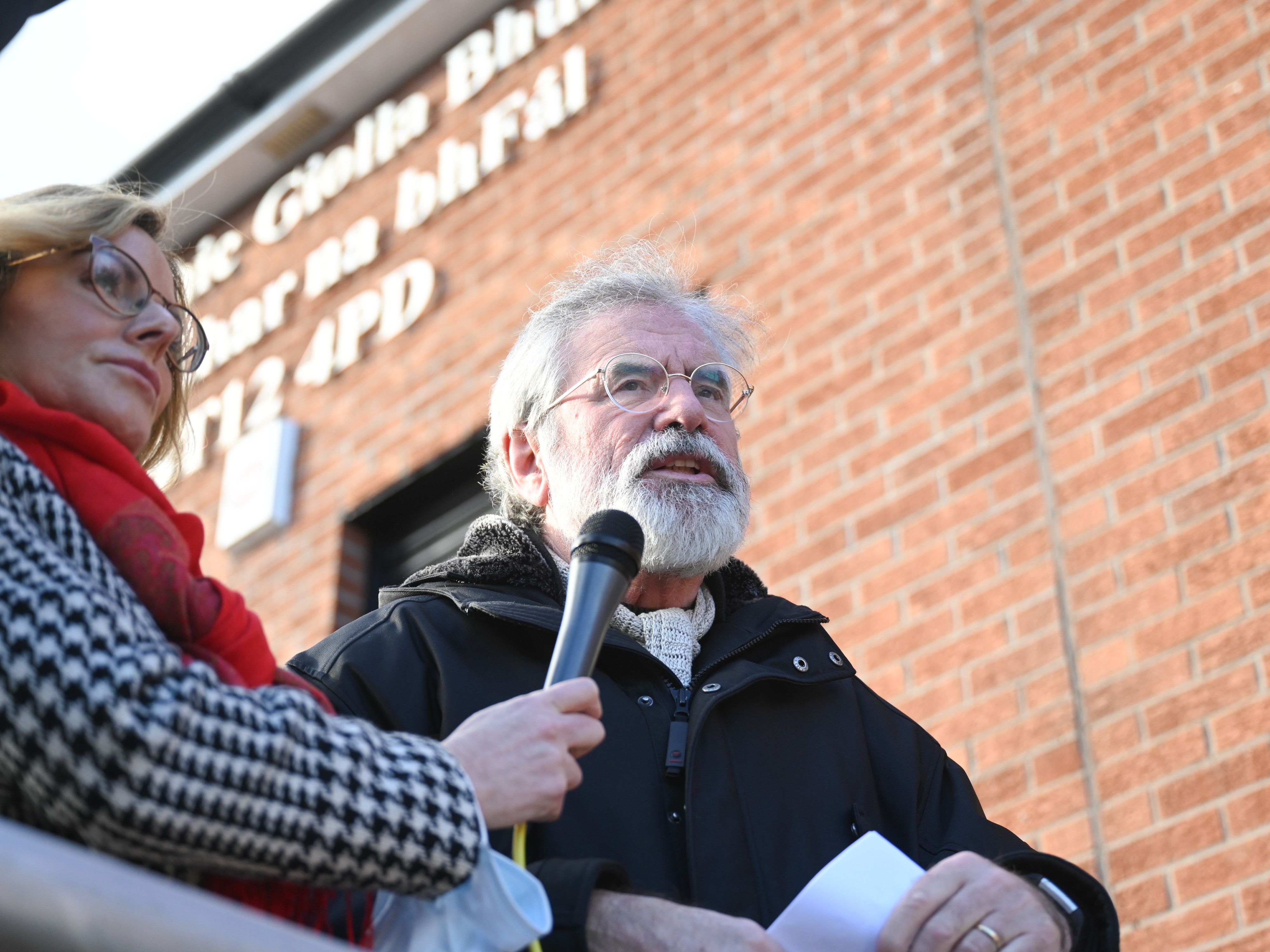 30 YEARS ON: Former Sinn Féin President Gerry Adams addresses today\'s comemmoration