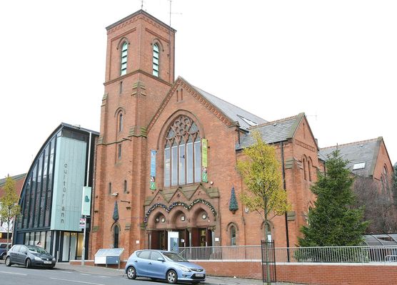 GRÁINNE NÍ GHILÍN: Bladhaire Bhéal Feirste RnaG