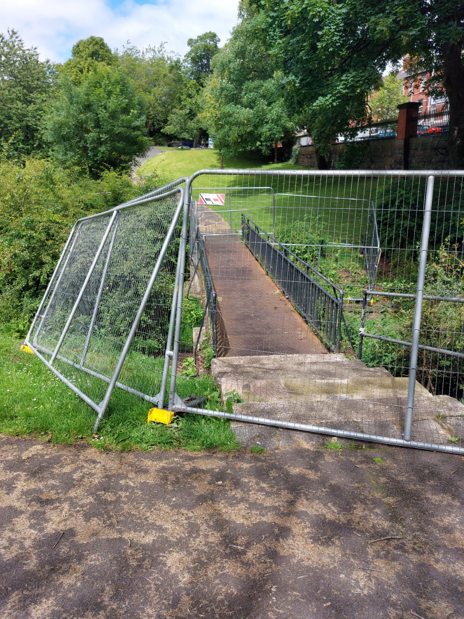 CLOSED: The footbridge in the Waterworks