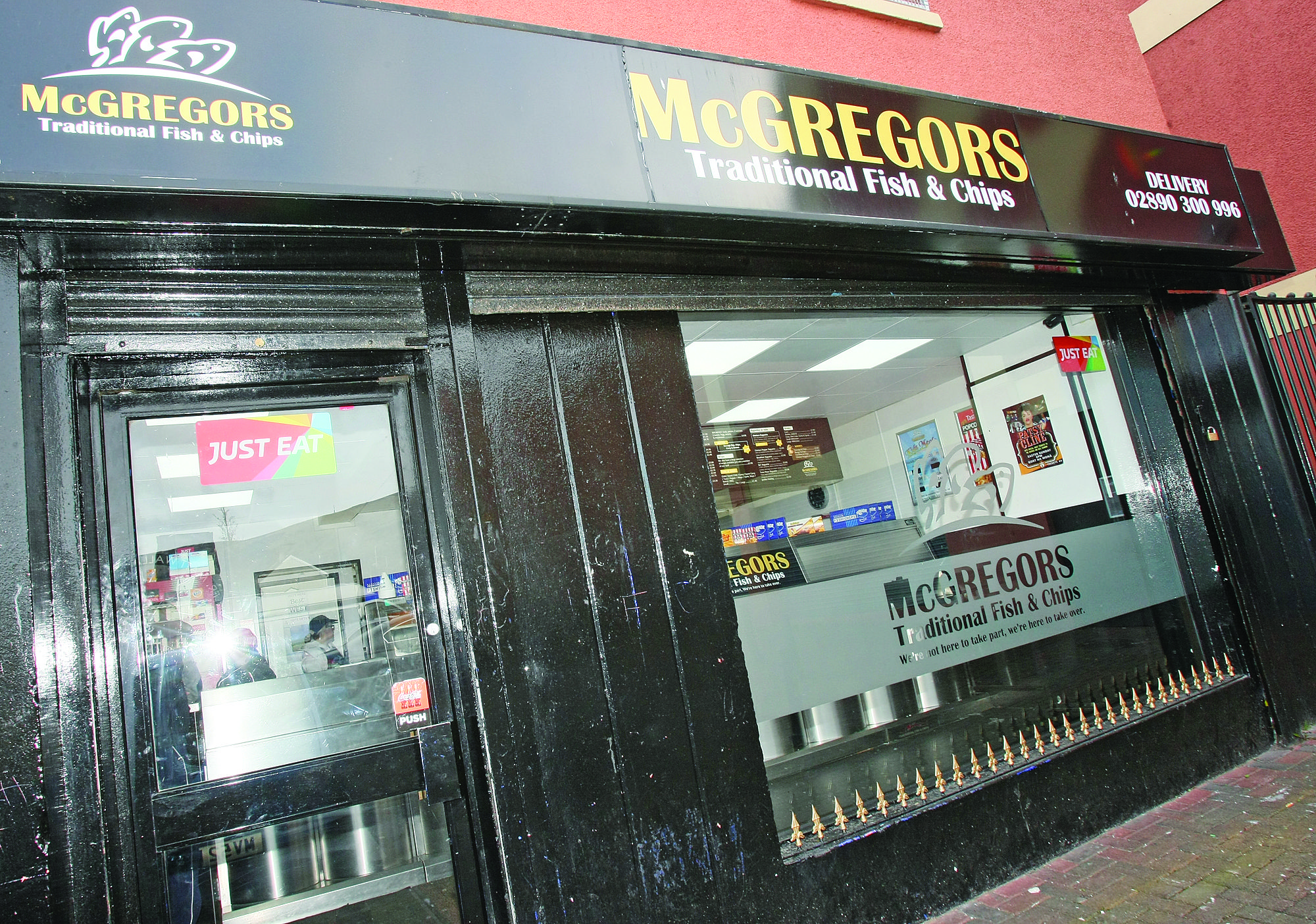 CLOSED: McGregor\'s Traditional Fish and Chips in Turf Lodge