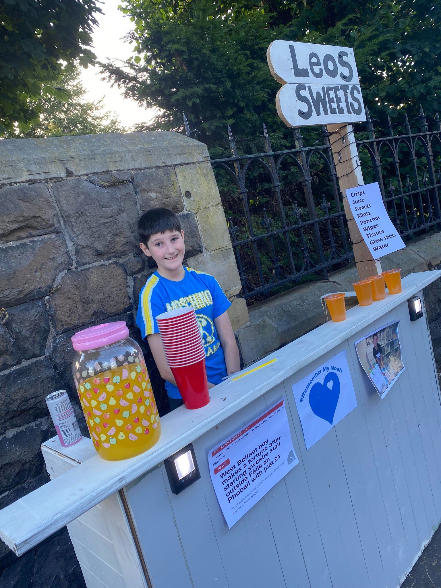 FÉILE 2022: Leo Corry has huge success at his stall during Féile.