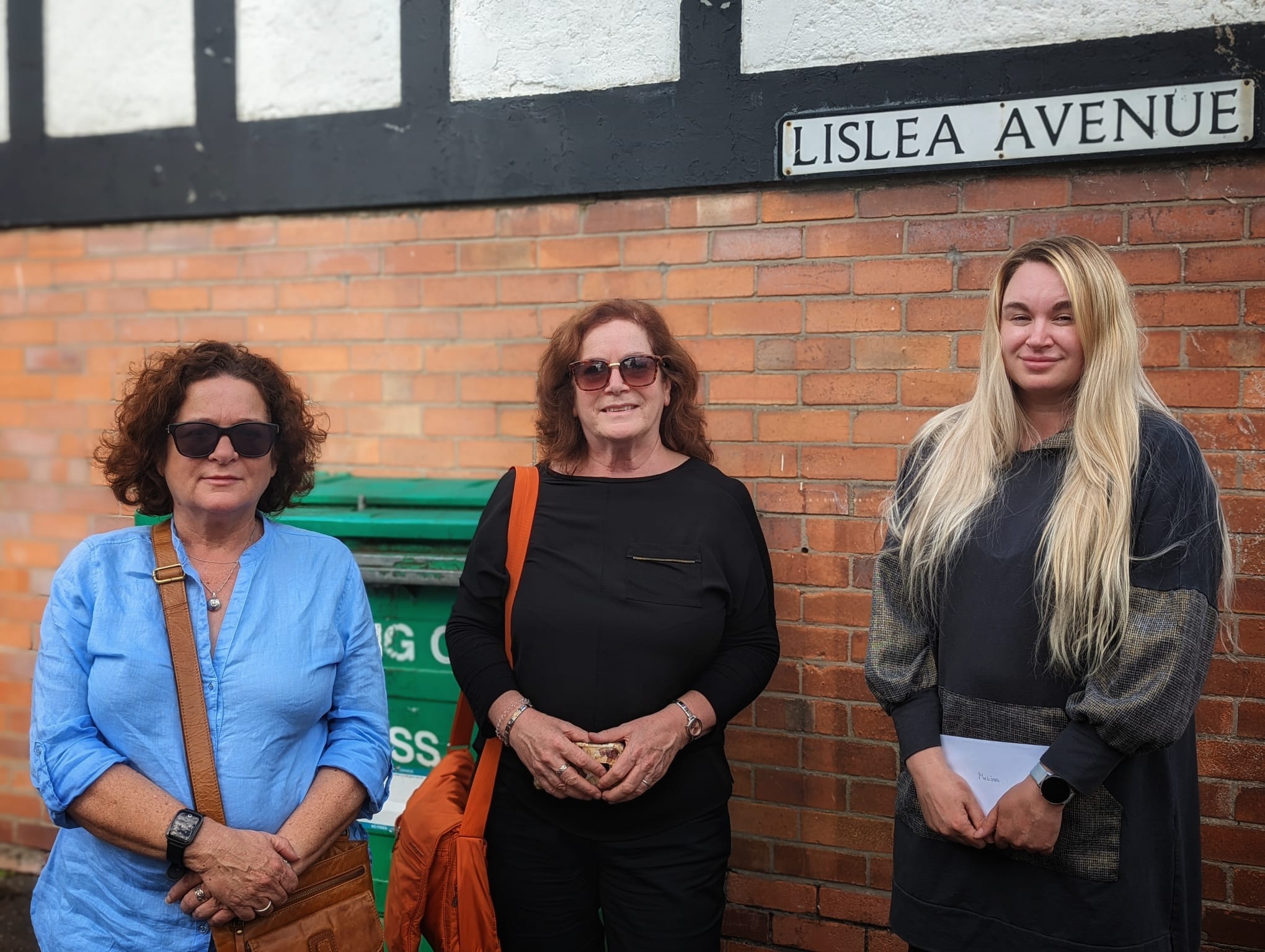 SITE VISIT: Thérése McCartney from the South Belfast DPCSP and Cllr Geraldine McAteer with local resident Melissa