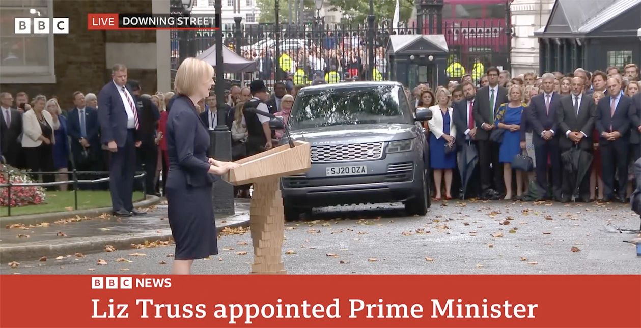  FIRST DAY: Liz Truss speaks outside No.10 Downing Street