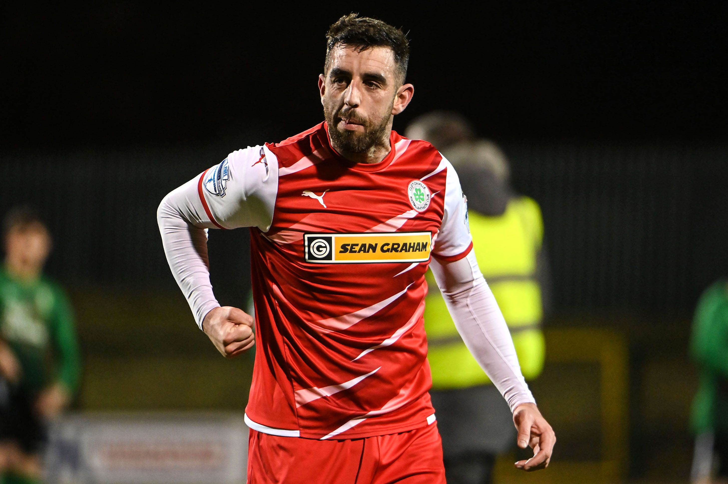 Joe Gormley has signed a two-year extension with Cliftonville 