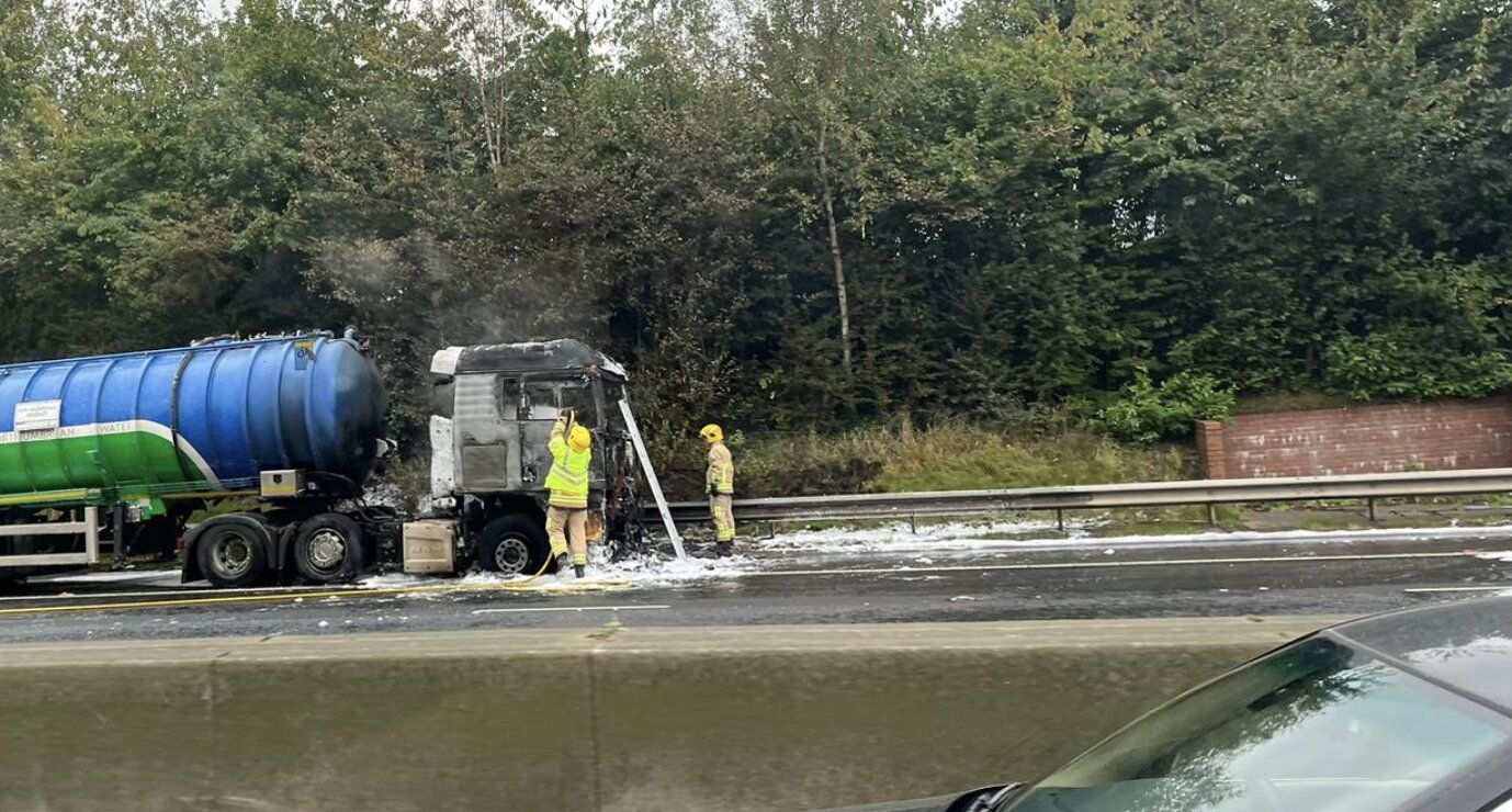 M2 reopens after lorry catches fire