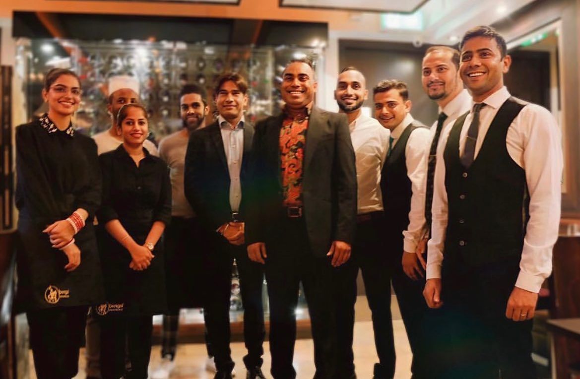 BIG HEARTS: The Bengal Brasserie team on Christmas Day last year – they\'ll be helping those in need again this year