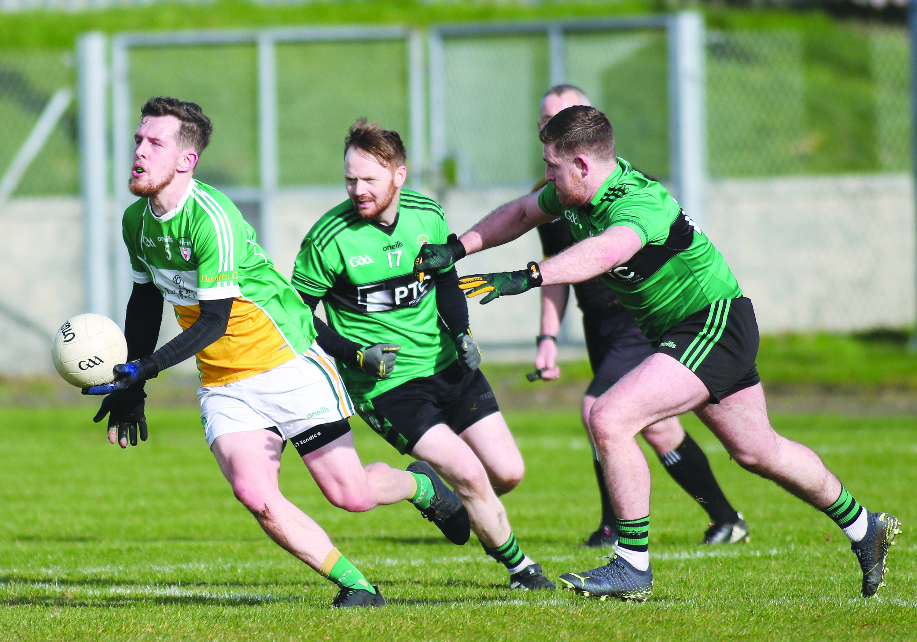 Davitt’s got the better of Sarsfield’s in Division Two on Sunday and they host St Teresa’s on Sunday, while the Paddies travel to Glenavy  
