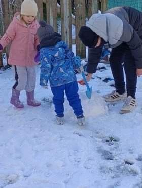 Marie, Phil Óg, and Jake having some fun in todays frosty weather