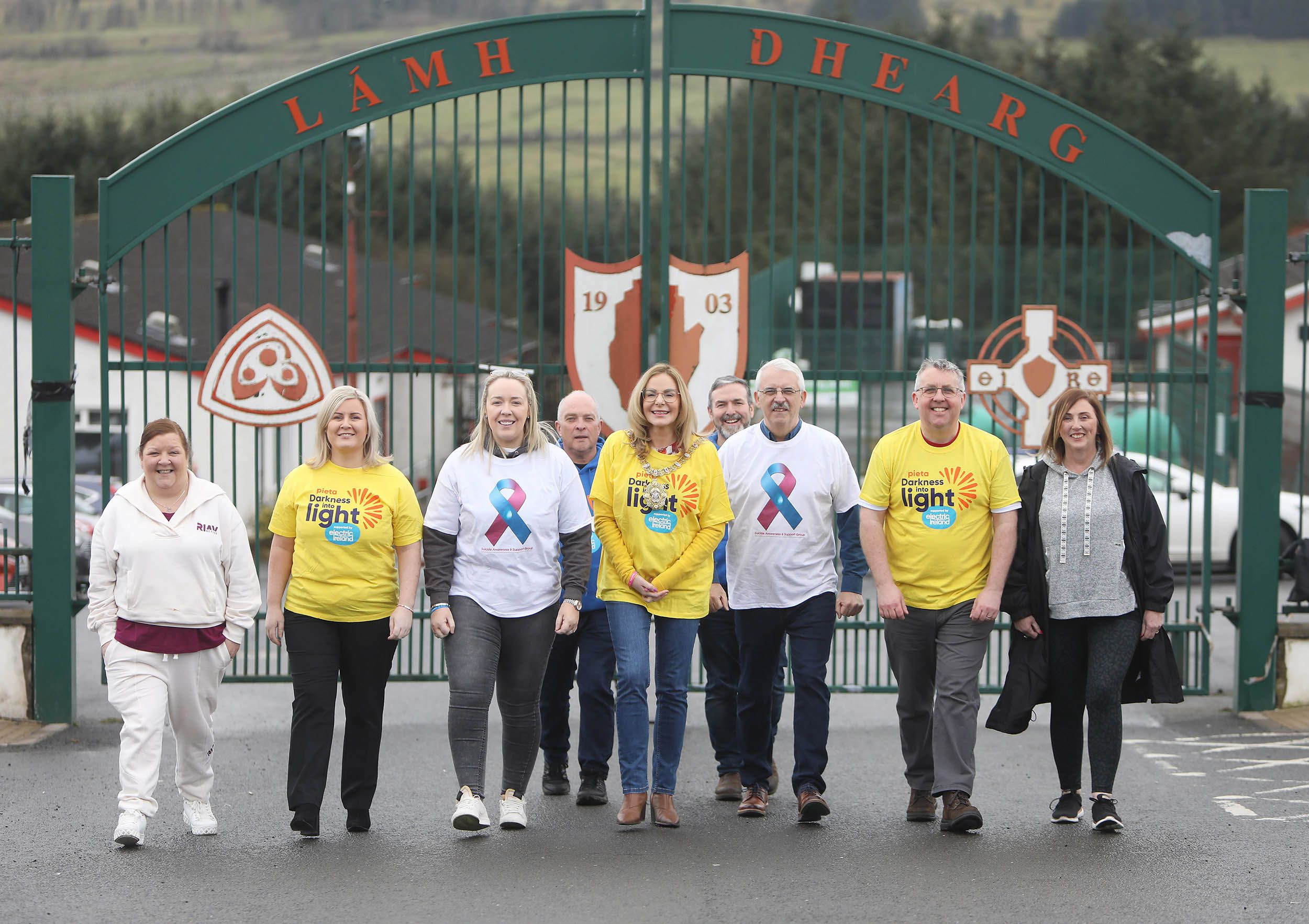 LIGHT: Lord Mayor Tina Black (centre) with member of Suicide Awareness and Lámh Dhearg, as well as Emma Murphy from Pieta House