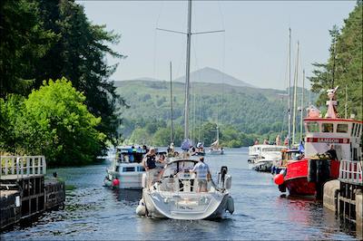 BIG IDEA: Traffic at Kytra on the Caledonian Canal