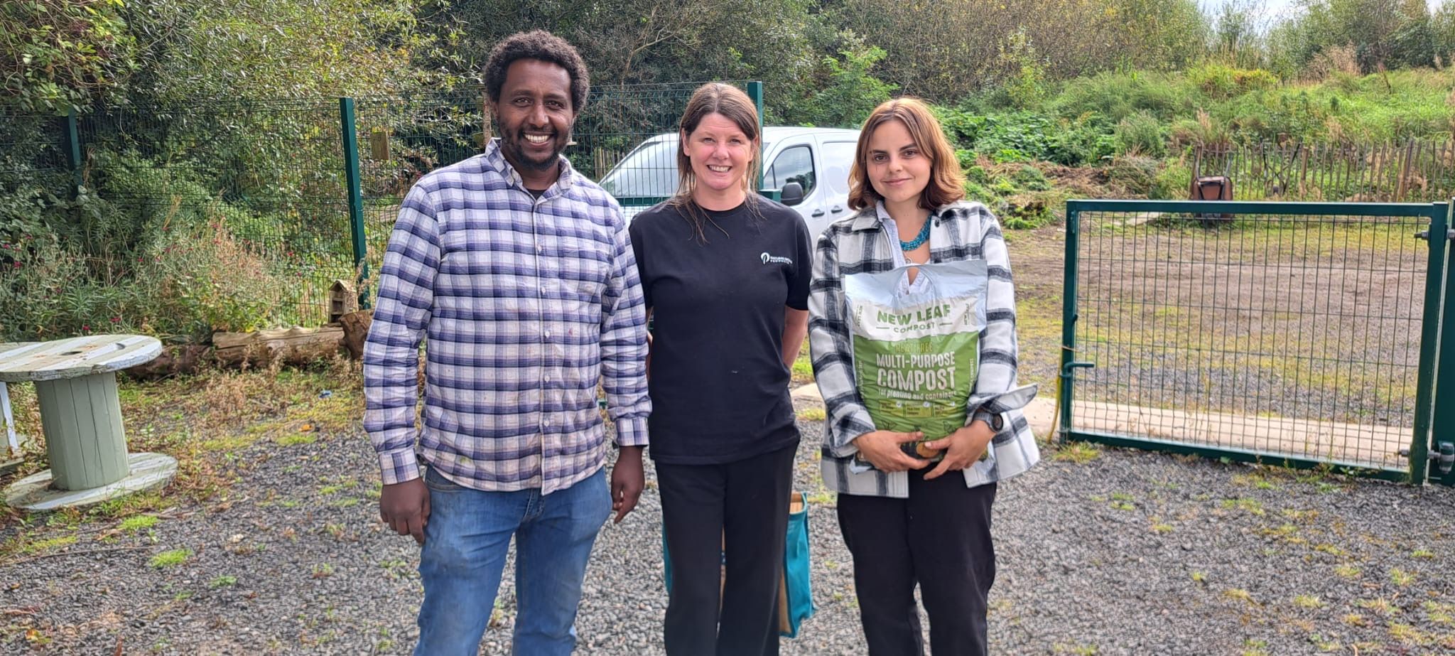 ALL SYSTEMS GROW: Biruk Sahle with Sharon McMaster and anthropology student Elisa Jimenez-Borja