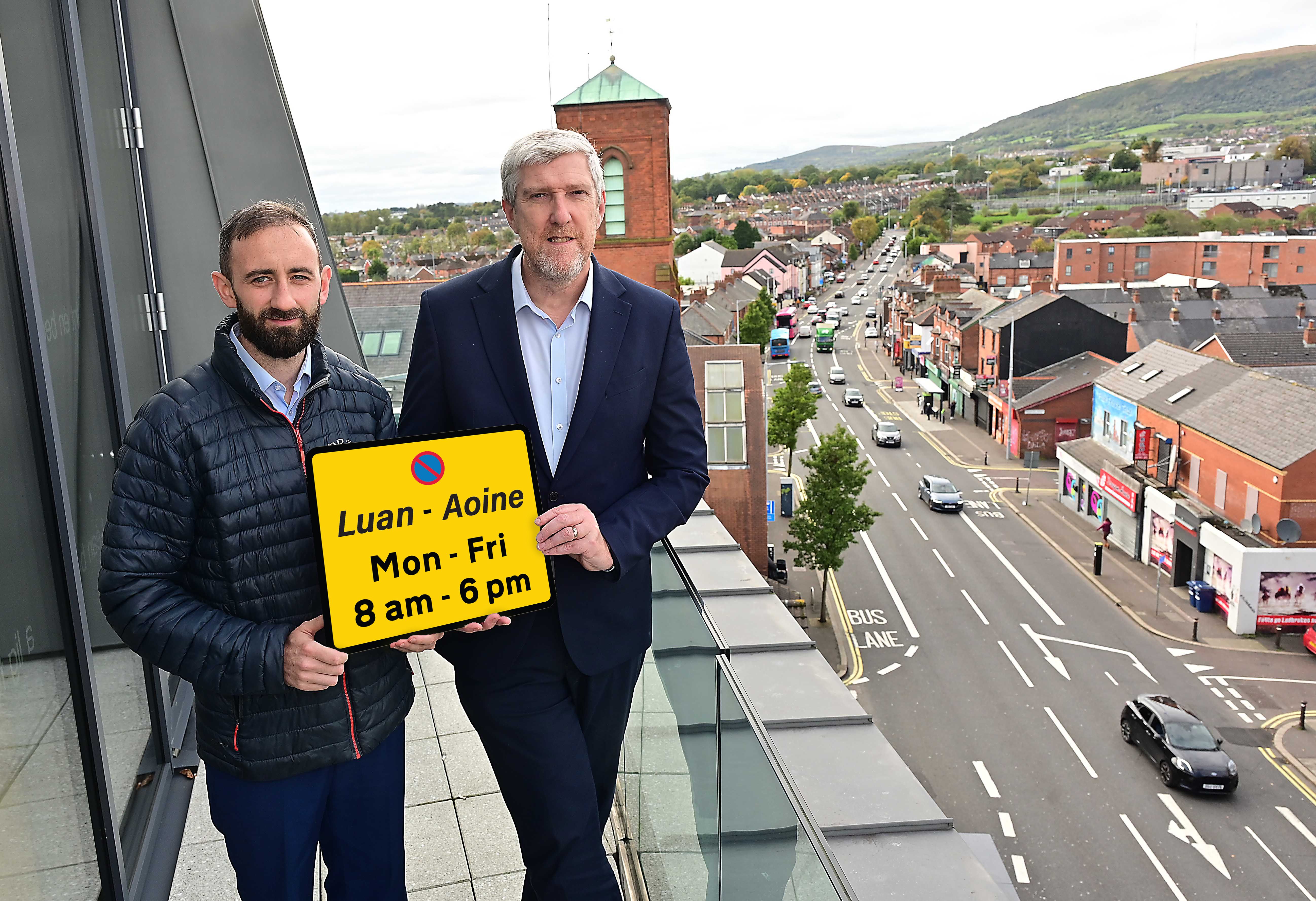 MAITH SIBH: Minister John O\'Dowd with Forbairt Feirste Project Manager Piarais Mac Alastair