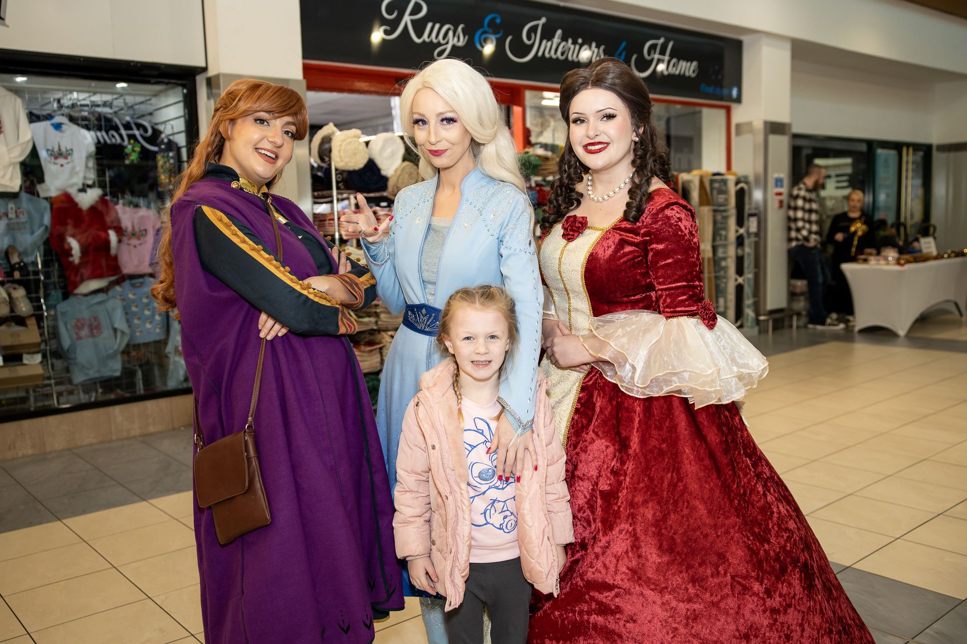 Freya McFerran with Anna, Elsa and Belle