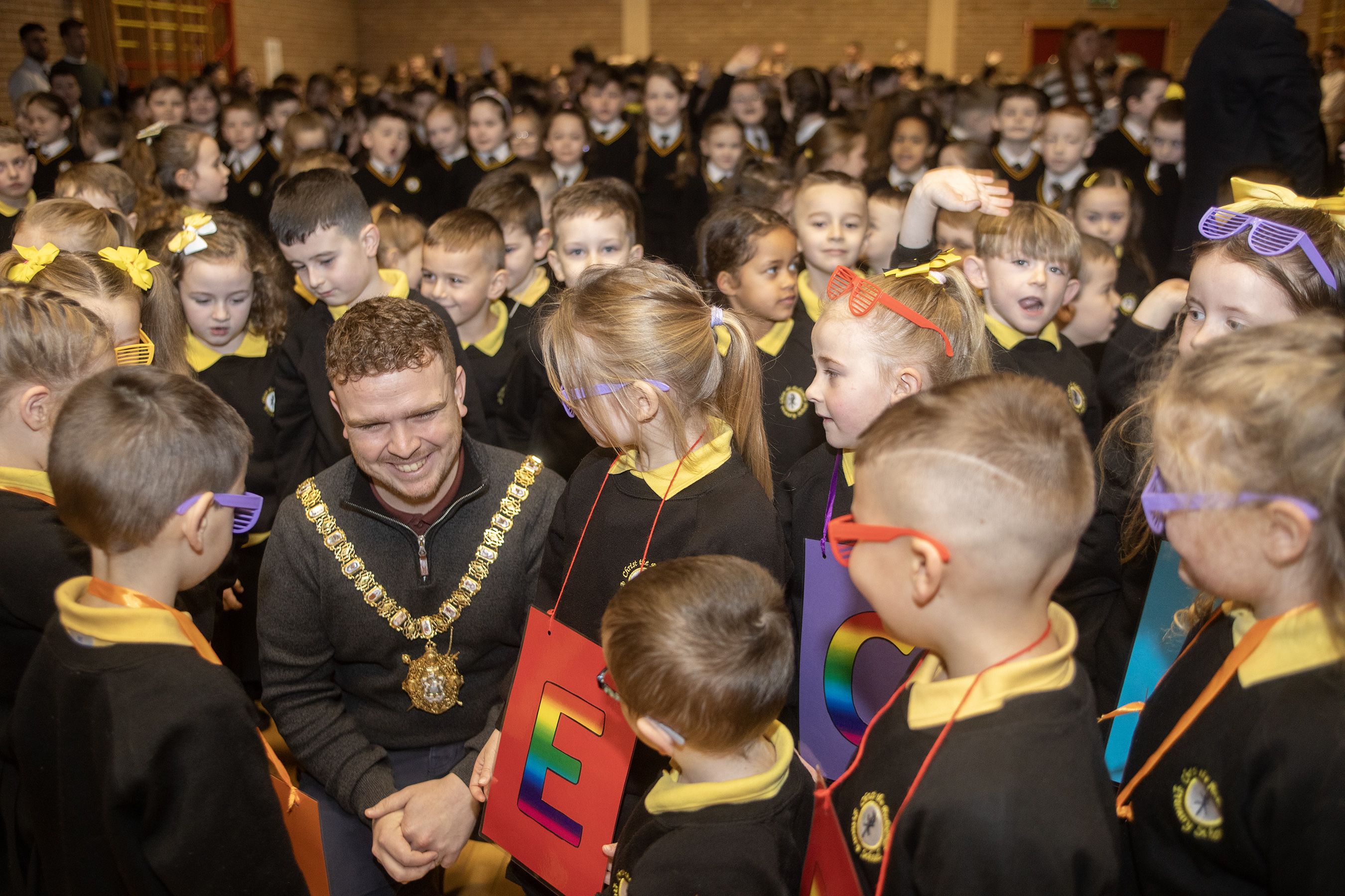 GOOD COMPANY: Lord Mayor Ryan Murphy with P2 children from Christ the Redeemer PS during Children\'s Mental Health Week