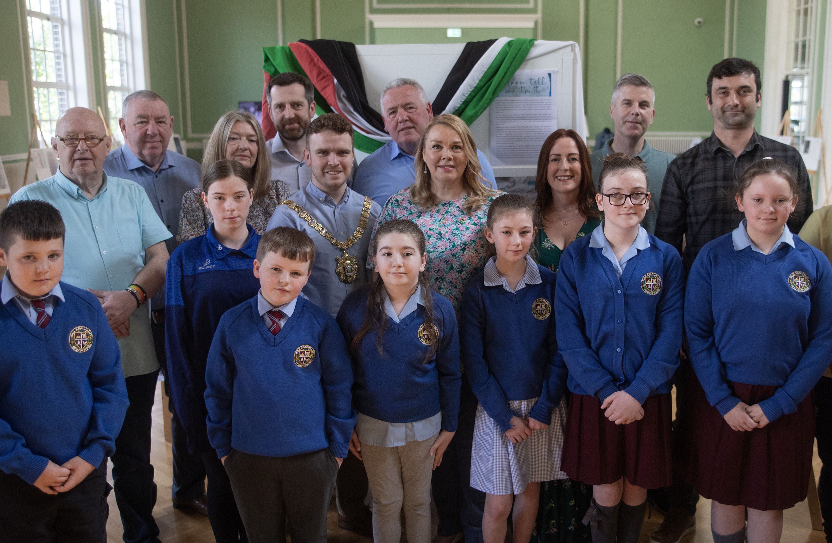 LAUNCH: Lord Mayor Ryan Murphy is joined by teachers, event organisers and pupils from Holy Evangelists\' Primary School, along with their teacher Sean Mullin, top right