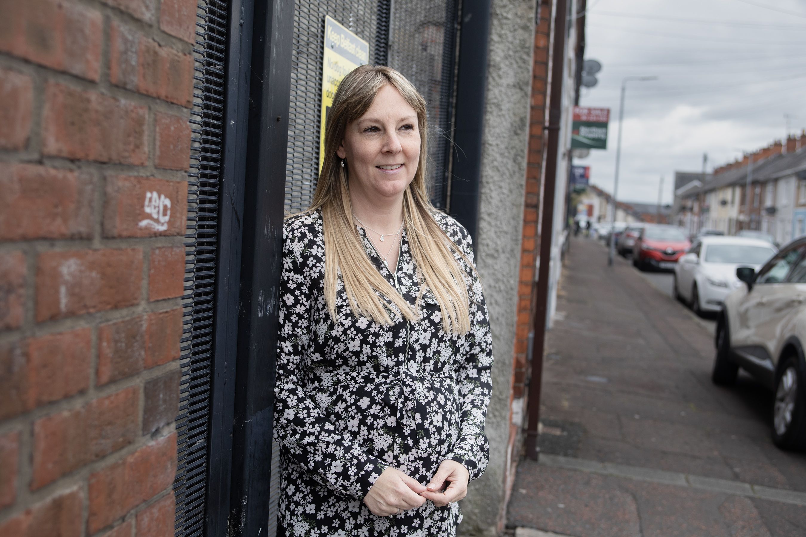 SAFETY: Cllr Claire Canavan at an alley gate in Forfar Street on the Springfield