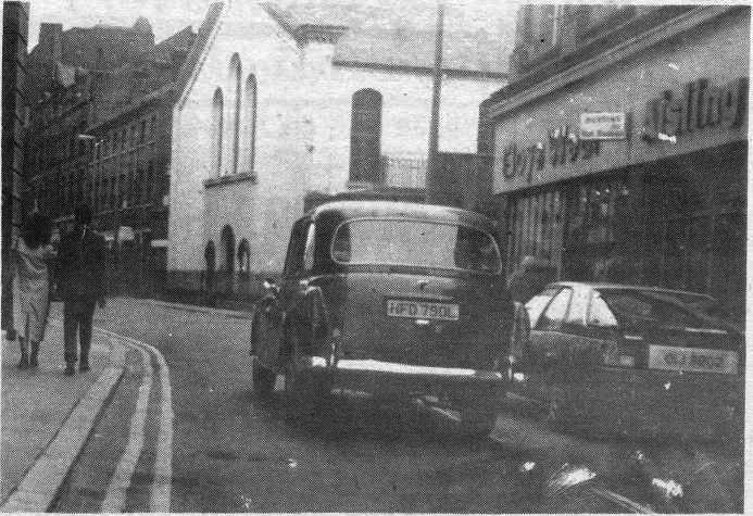 NEW ROUTE: A black taxi approaches Castle Street to pick up passengers