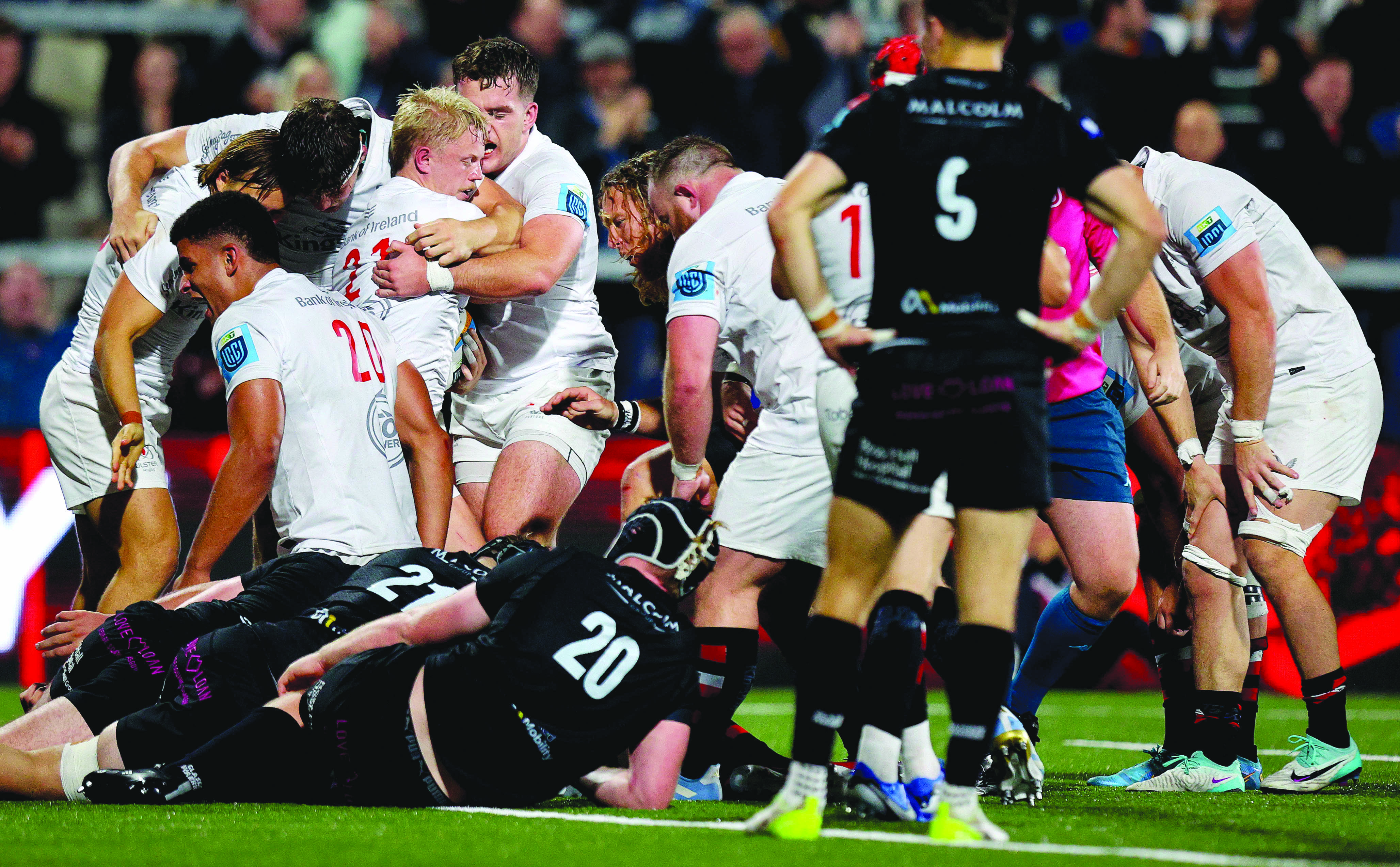 Dave Shanahan is congratulated after scoring the winner against Glasgow