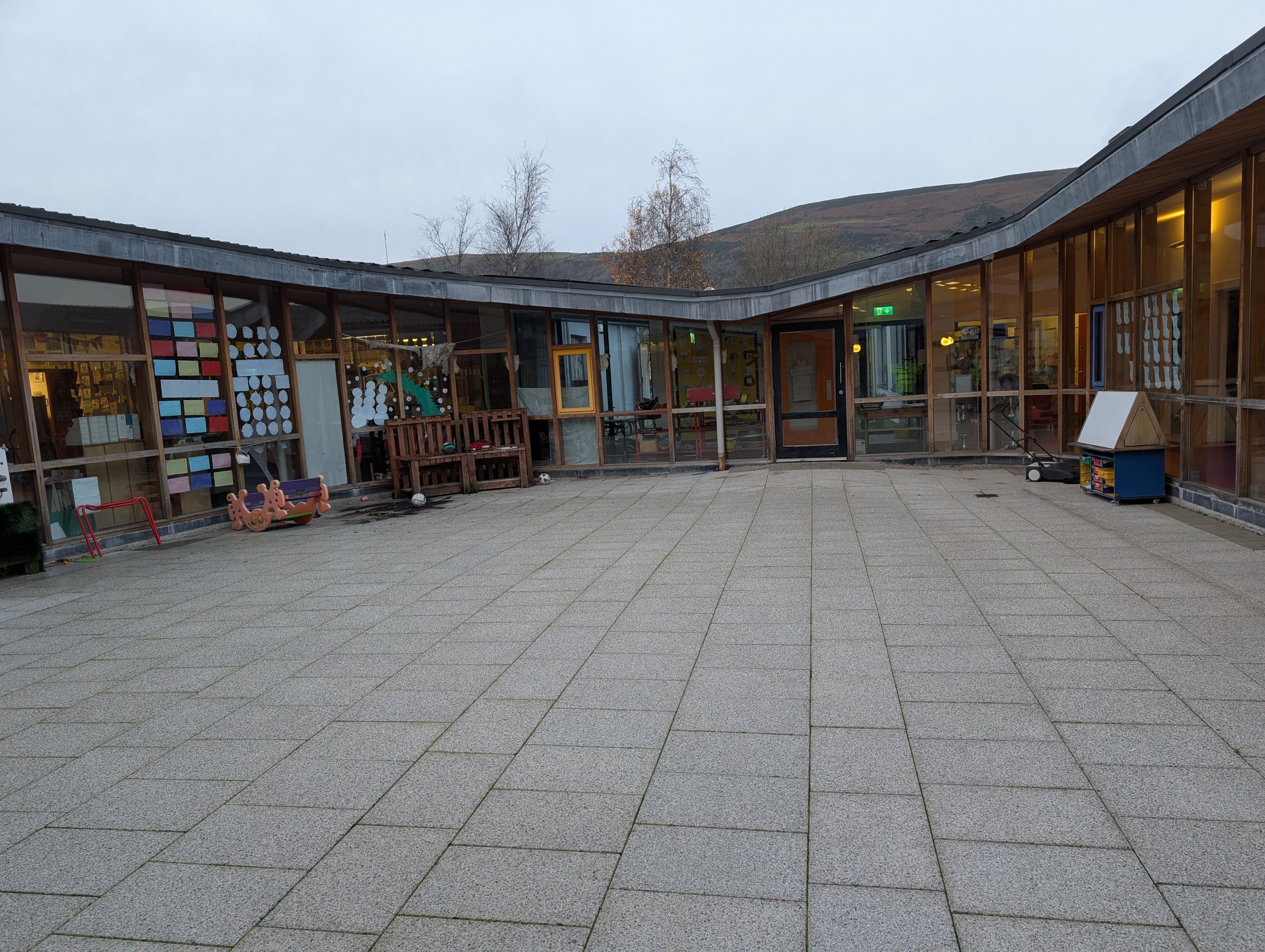 FACELIFT: Ship-shape and Bristol-fashion at the Bunscoil an tSléibhe Dhuibh after the Zing team had been to work