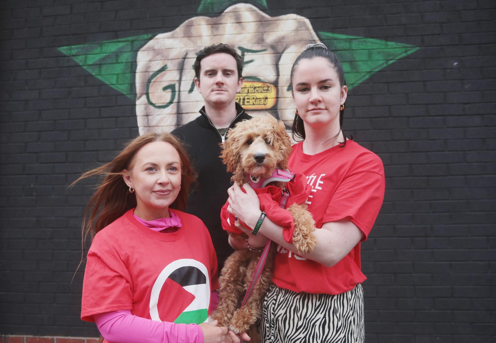 CEILIÚRADH:Cuisle Nic Liam, Brónagh Fusco agus Pádraig Ó Tiarnaigh le \'Bella Dearg\'