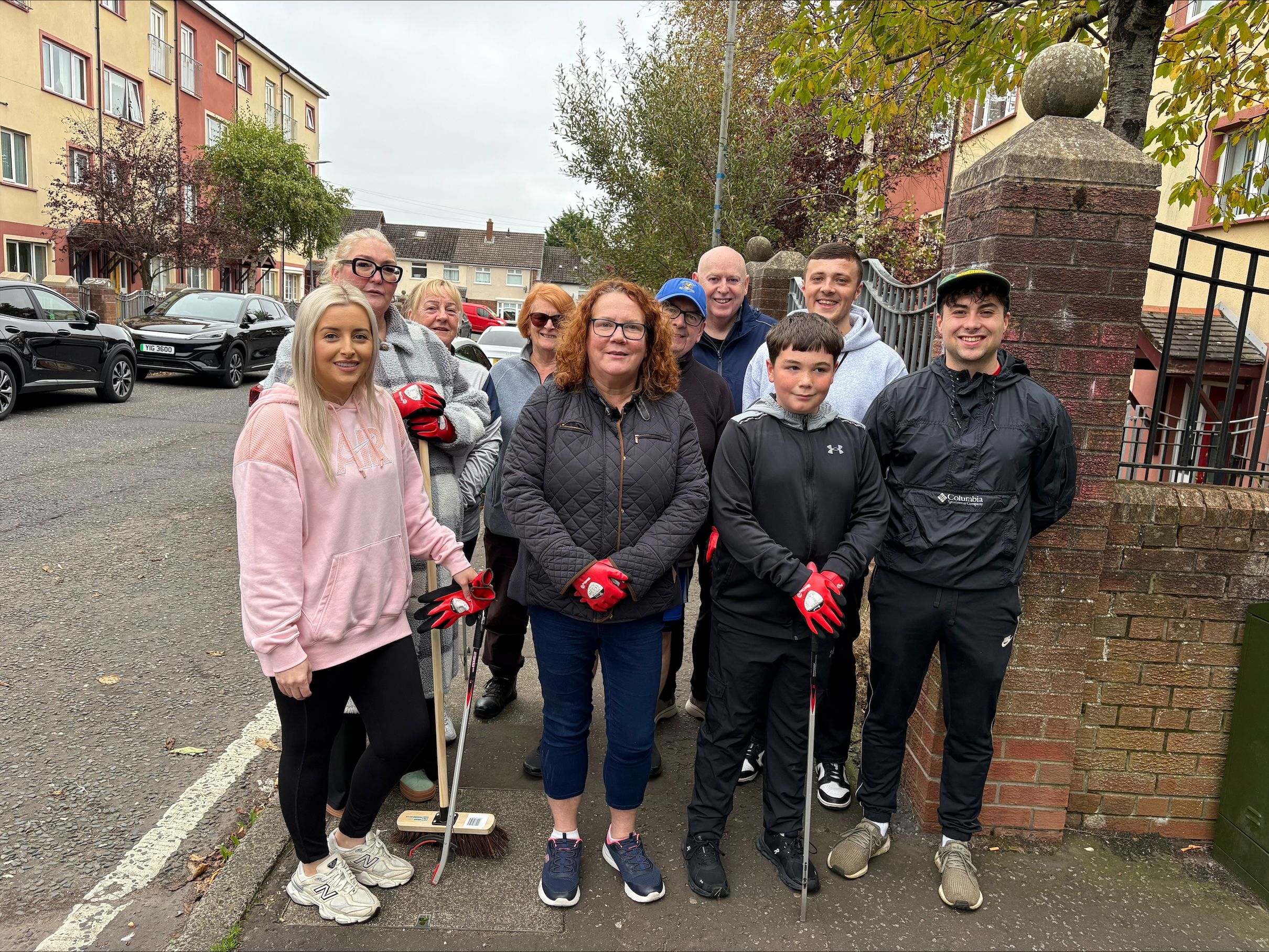 COMMUNITY CLEAN-UP: Residents and political reps in Rosnareen this week