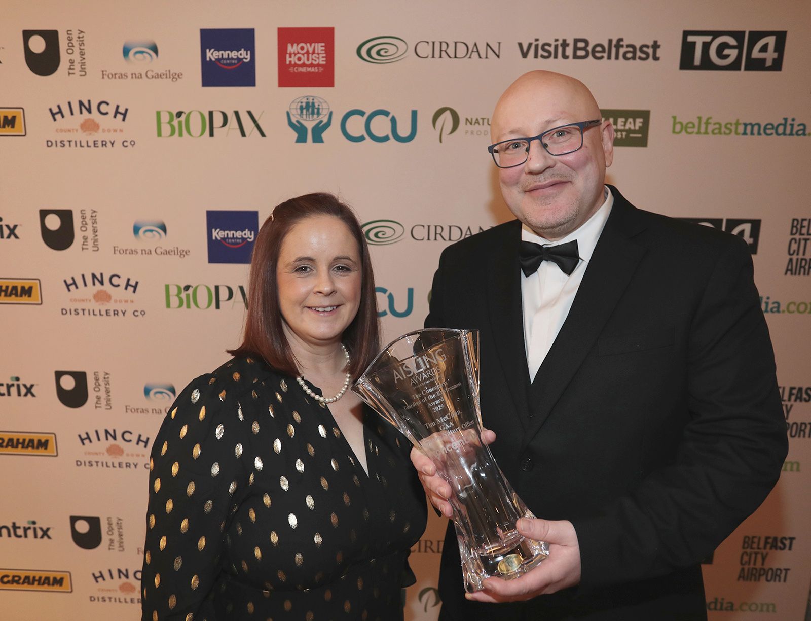 GUARDIAN OF THE ENVIRONMENT AWARD: Winner Tim McCann (GAA Sporting Nature Officer) with Lisa Kavanagh from sponsors Concentrix 