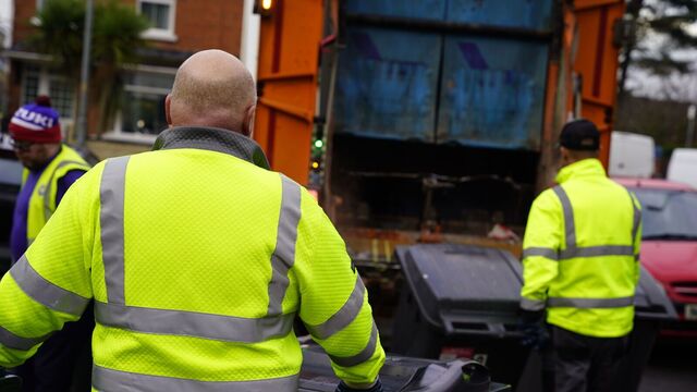 Belfast residents should plan ahead for Christmas bin collections and recycling