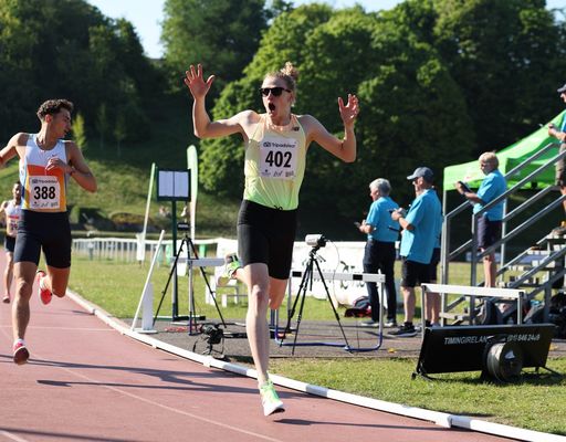 Athletics: Davies dominates 800m in record-breaking style as Belfast Meet delivers 