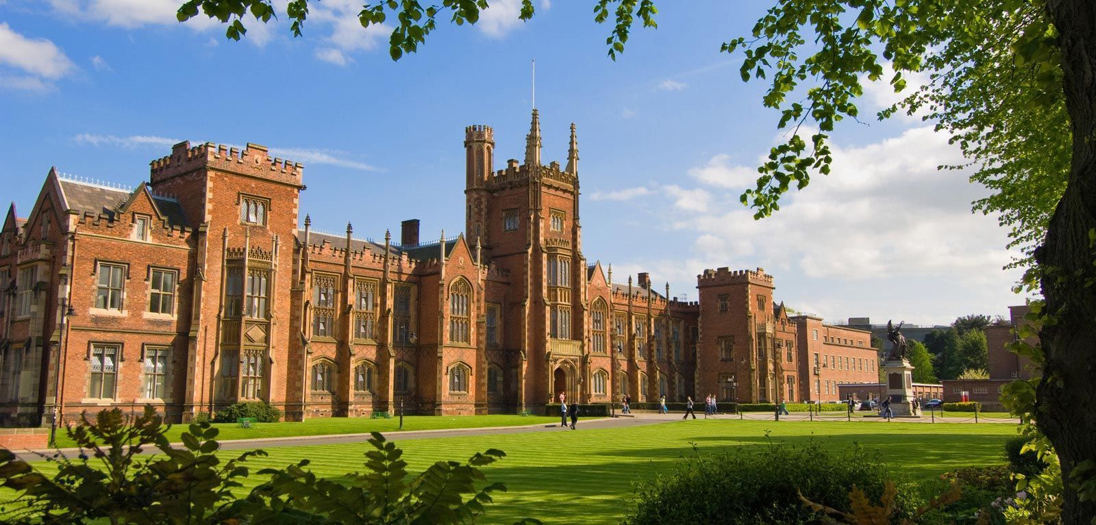 ACTION: Queen\'s University Belfast have no links with Israel