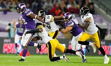 AMERICAN FOOTBALL: Pittsburgh Steelers and Minnesota Vikings touchdown in Dublin ahead of NFL clash