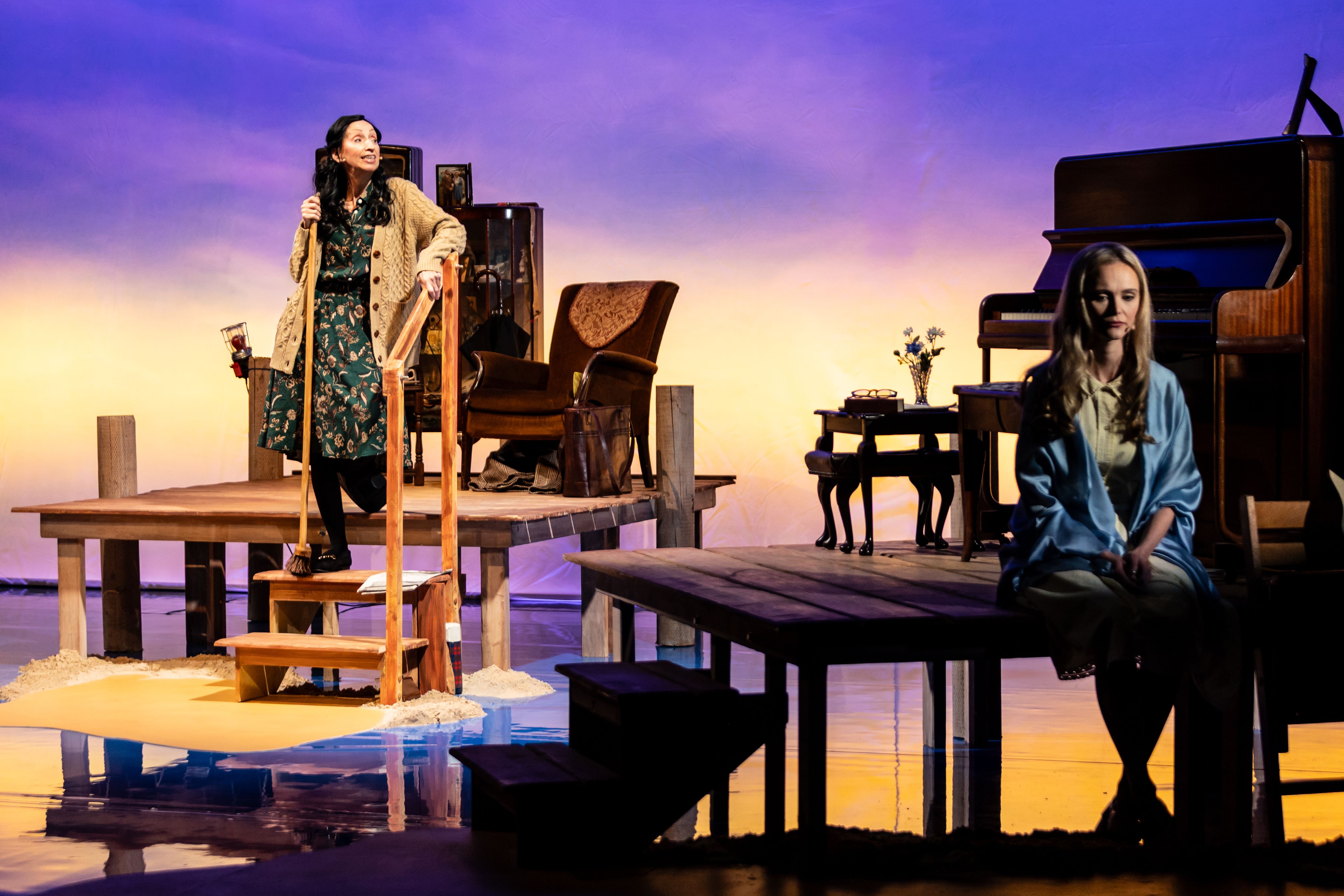 CONNECTION: Jean (Katie Tumelty) , left, and Arabella (Jayne Wisener) on the Lyric stage