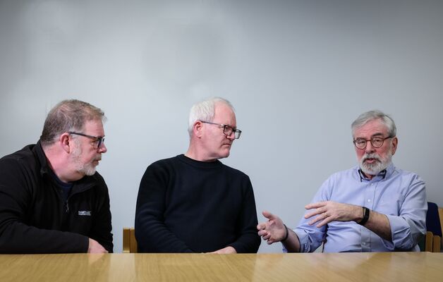 Actors come face to face with Gerry Adams 32 years on