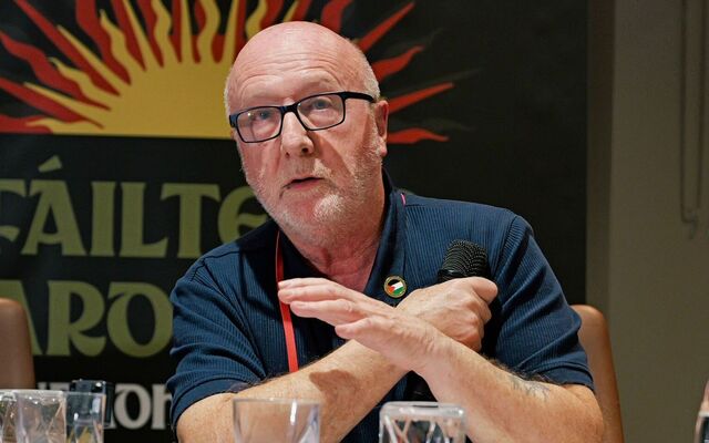 LEABHAIR: A gceart á thabhairt do churaidh an Chonartha