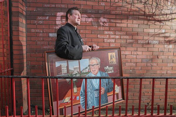 Powerful play on inspirational priest Fr Des Wilson returns 25 years on from debut