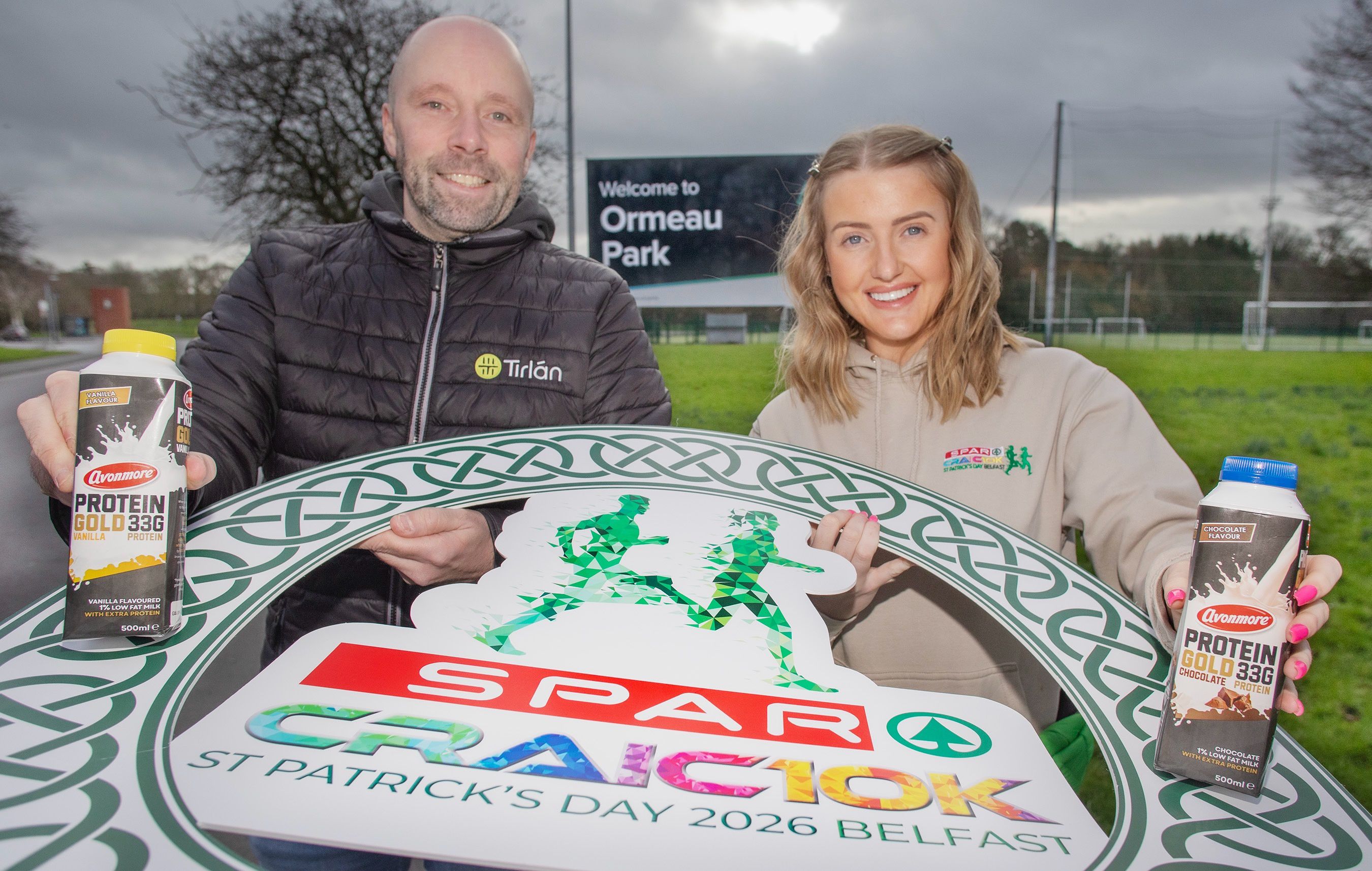 CRAIC READY: Alan Lowry from Avonmore Protein Milk with Amy Dickinson from SPAR Craic10k