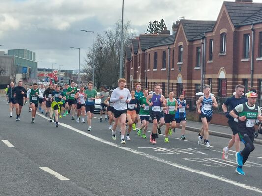WATCH: Over 6,000 runners taking part in SPAR Craic 10k on St Patrick's morning