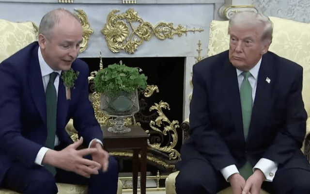 Trump floats North-South 'merger' as he welcomes Unionist leader to Capitol Hill