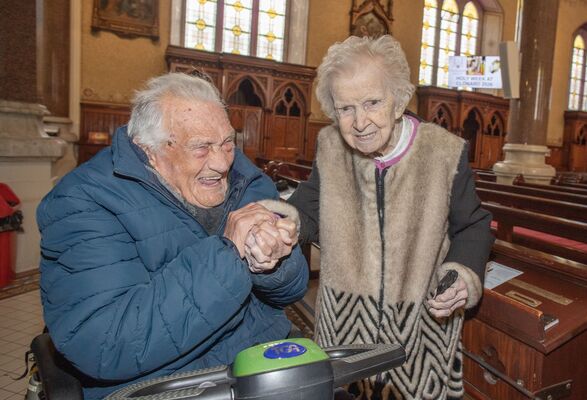 PIC OF THE DAY: Terry welcomes Una into the 100 club