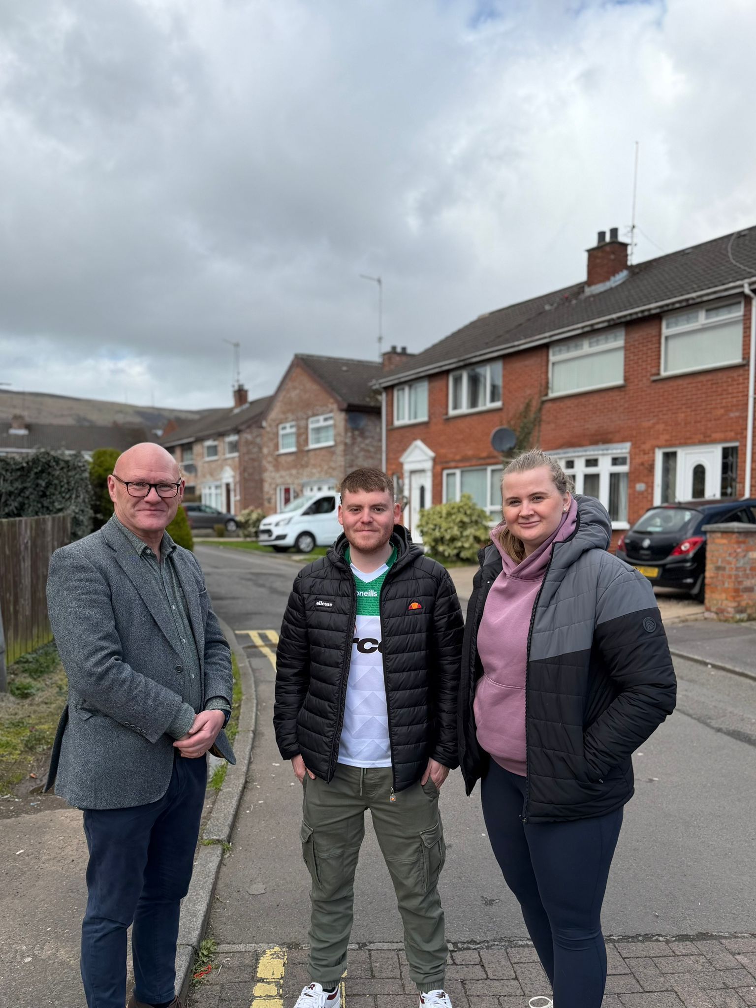 WELCOME: Paul Maskey MP, Councillor Ronan McLaughlin and Aisling Reilly MLA in Lake Glen