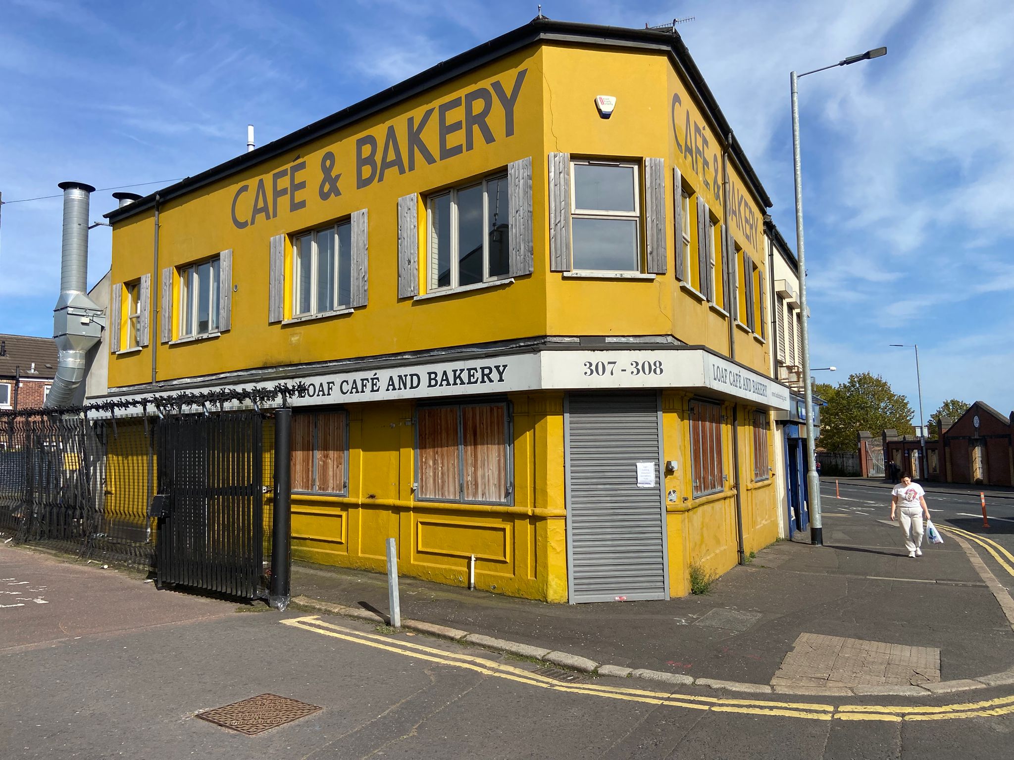 CLOSED: Loaf Café on the Grosvenor Road 